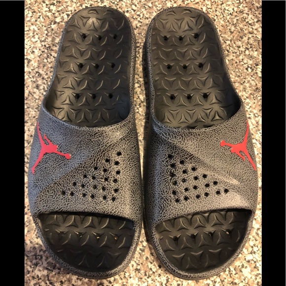 jordan superfly slippers